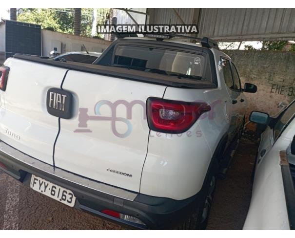 Foto de FIAT TORO FREEDOM MT D4