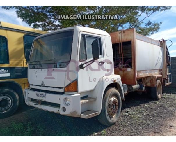 Foto de CAMINHÃO AGRALE 13000
