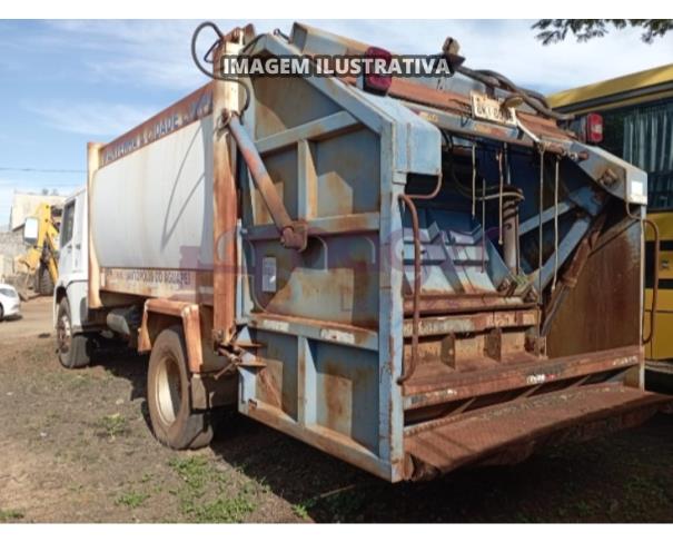 Foto de CAMINHÃO AGRALE 13000